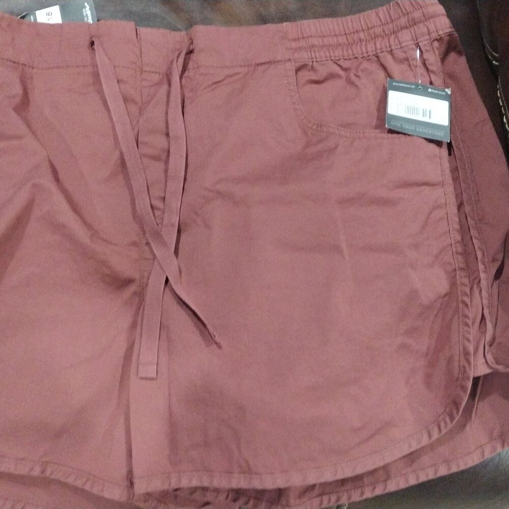 Eddie Bauer women's aspire pull on shorts size 18